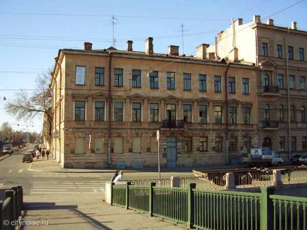 01 Naberezhnaya Fontanki141